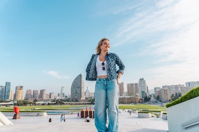 Barrel jeans zijn de nieuwe must-have spijkerbroek