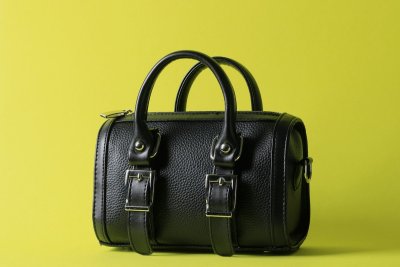 Deze retro tas is het modeaccessoire van het najaar